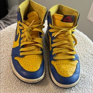 Jordan 1 Retro High OG “Laney”